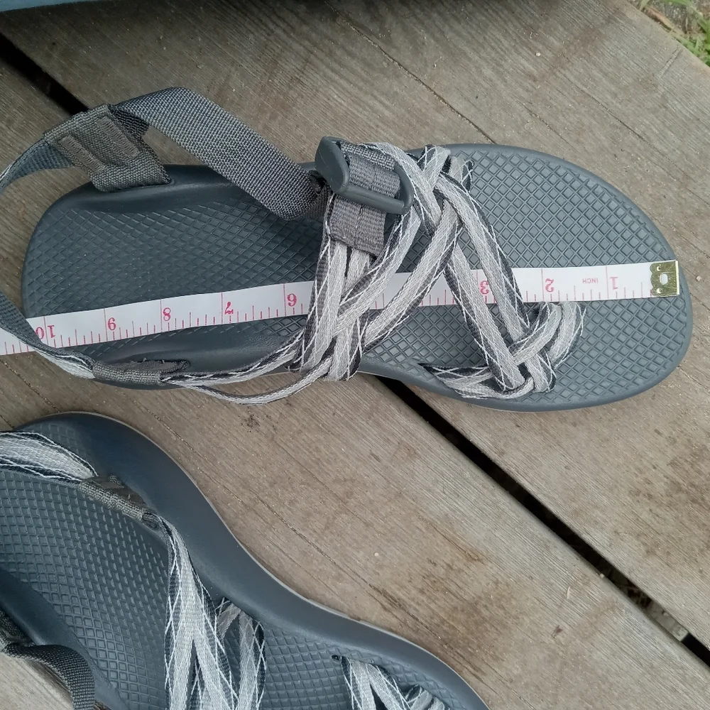 Chaco Womens ZX2 Sandal Size 9 Apex Gray Toe Loop Adjustable Outdoor Water Shoe